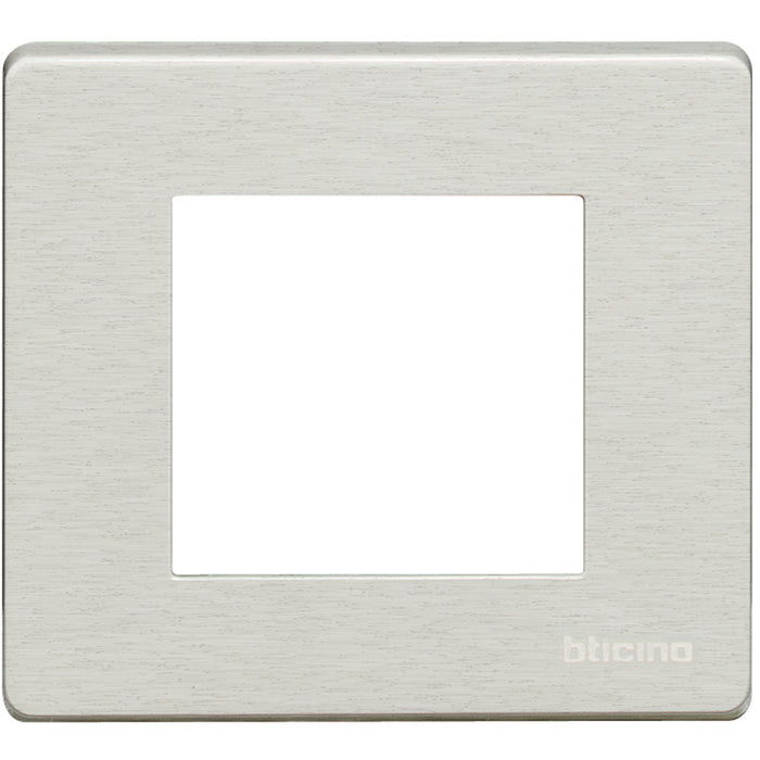 BTicino 500/2A/R - magic - placca 2P scatola tonda resina