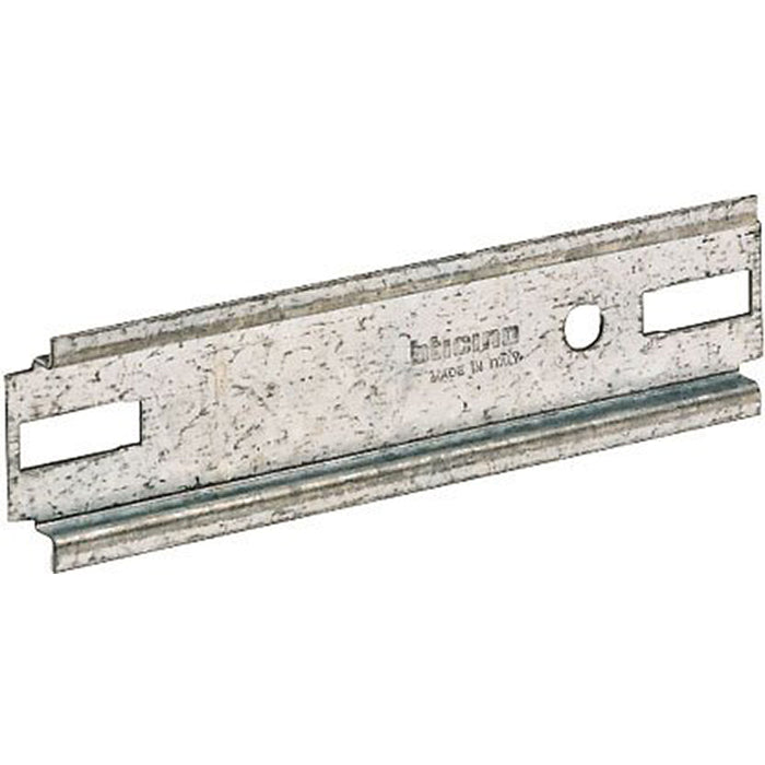 E215/07 - btdin - guida DIN35 per E215P/8D