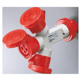 Gewiss GW64027 - MOLTIPLICATORE MOBILE 3 USCITE IP67-SPINA 16A-3 PRESE 3P+T 400V 50/60HZ-ROSSO-6H