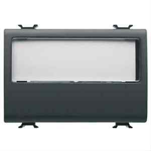 Gewiss GW12192 - PULSANTE CON TARGA PORTANOME ILLUMINABILE 250V ac - NA 10A - 3 MODULI - NERO - CHORUS